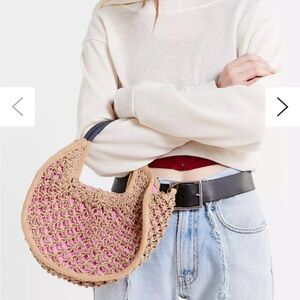 Circle Straw Tote Bag pink lined jute materials crossbody strap included urban